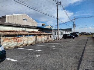 シャルム八幡の物件外観写真